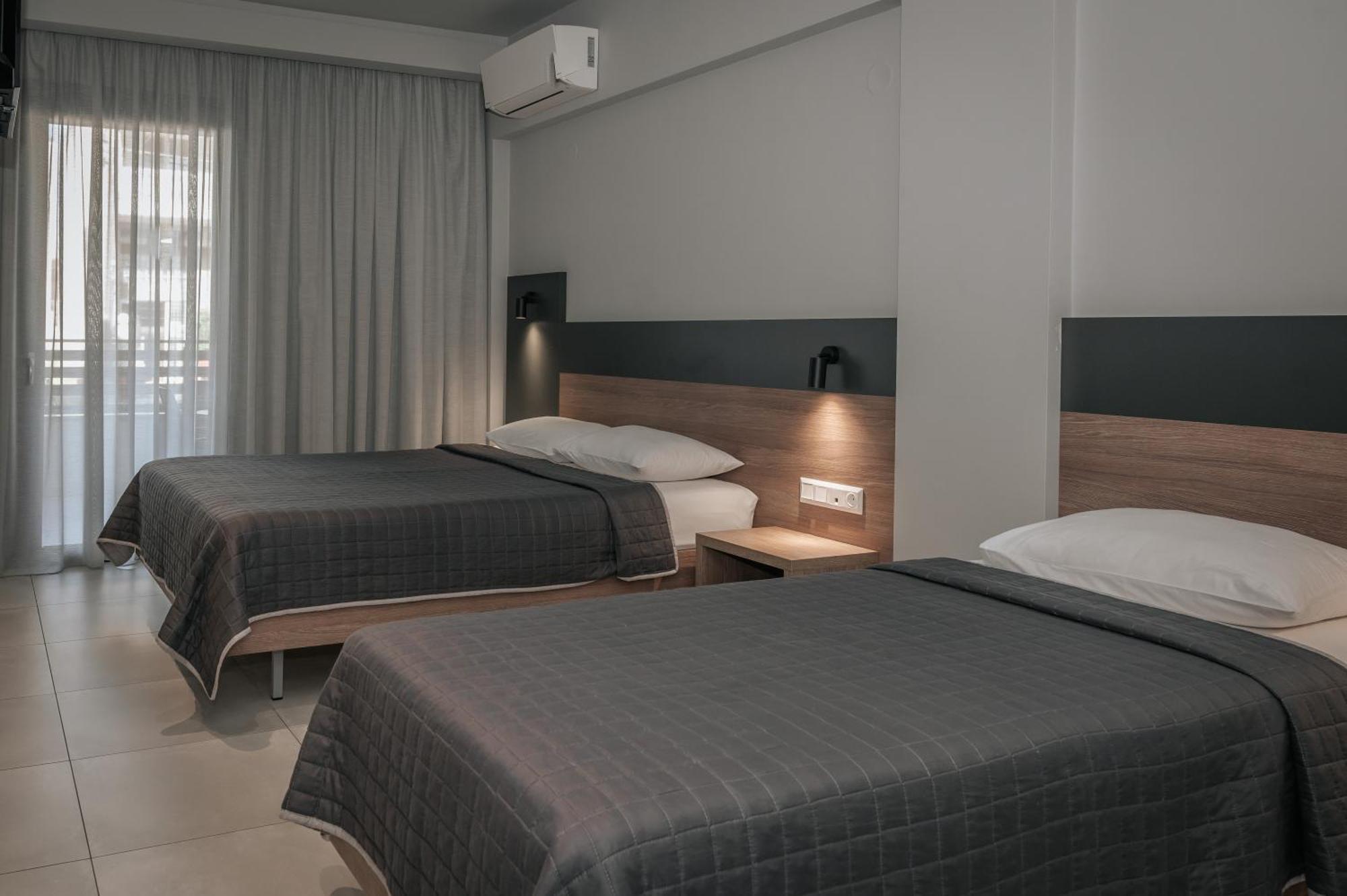 Elizabeth Queen Luxury Rooms Paralía Exterior foto